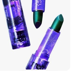 Melt Cosmetics the Nightmare Before Christmas Shade Holly Jolly New In The Box